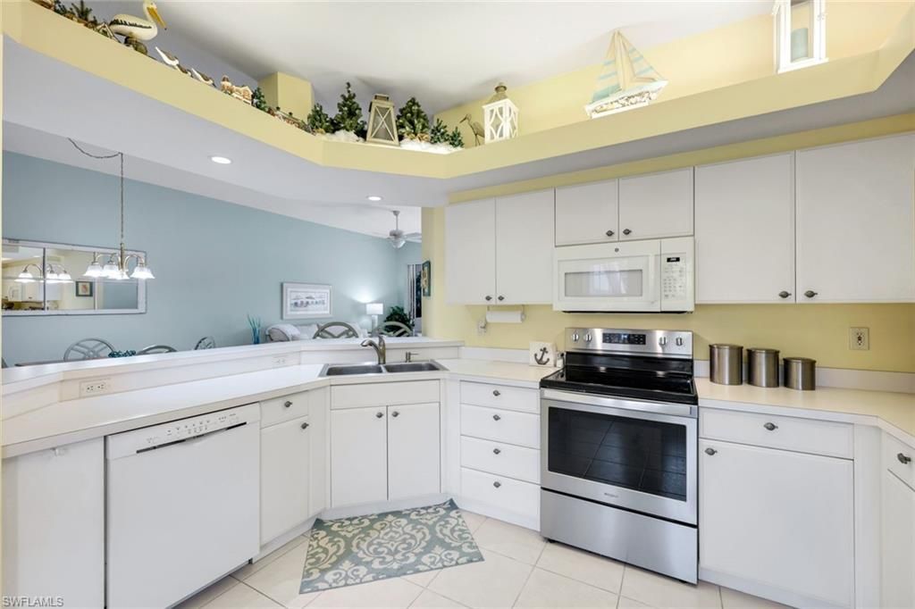 10801 Halfmoon Shoal Rd, Unit 202, Estero, FL 34135 Photo