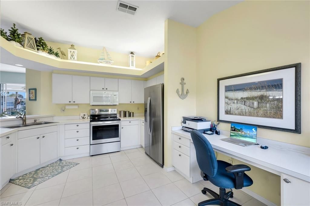 10801 Halfmoon Shoal Rd, Unit 202, Estero, FL 34135 Photo