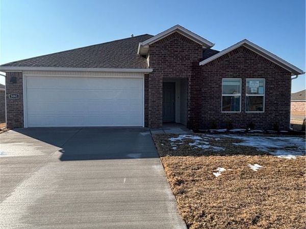 3081 Laredo Lane, Centerton, AR 72719