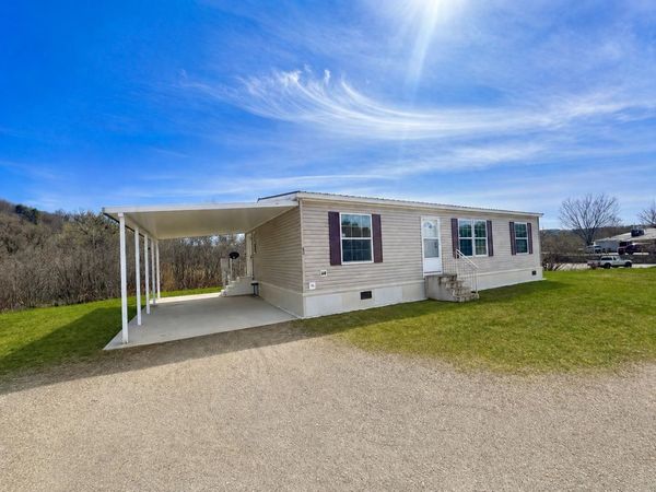 43 Crystal Lane, Lyndon, VT 05851