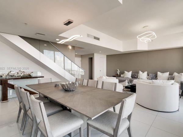 253 NE 2nd St , Unit 4904, Miami, FL 33132