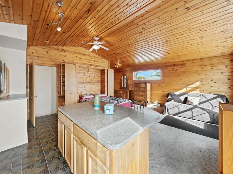 2128 S Bayview Drive, Marblehead, OH 43440 Photo 14