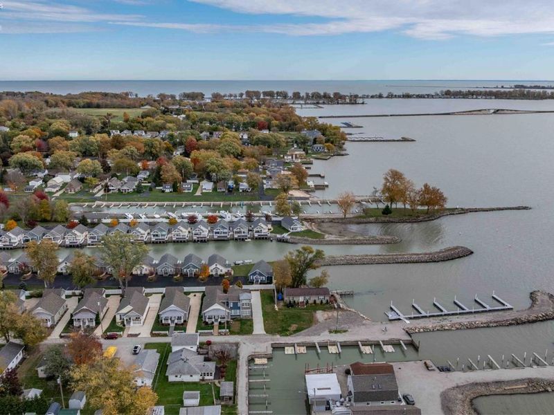 2128 S Bayview Drive, Marblehead, OH 43440 Photo 71