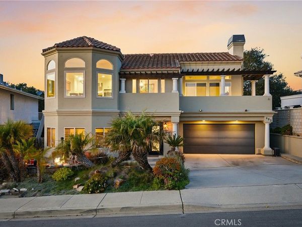 692 Shamrock, Pismo Beach, CA 93449