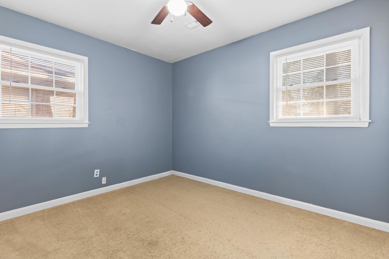 1009 Margaret Drive Photo 12