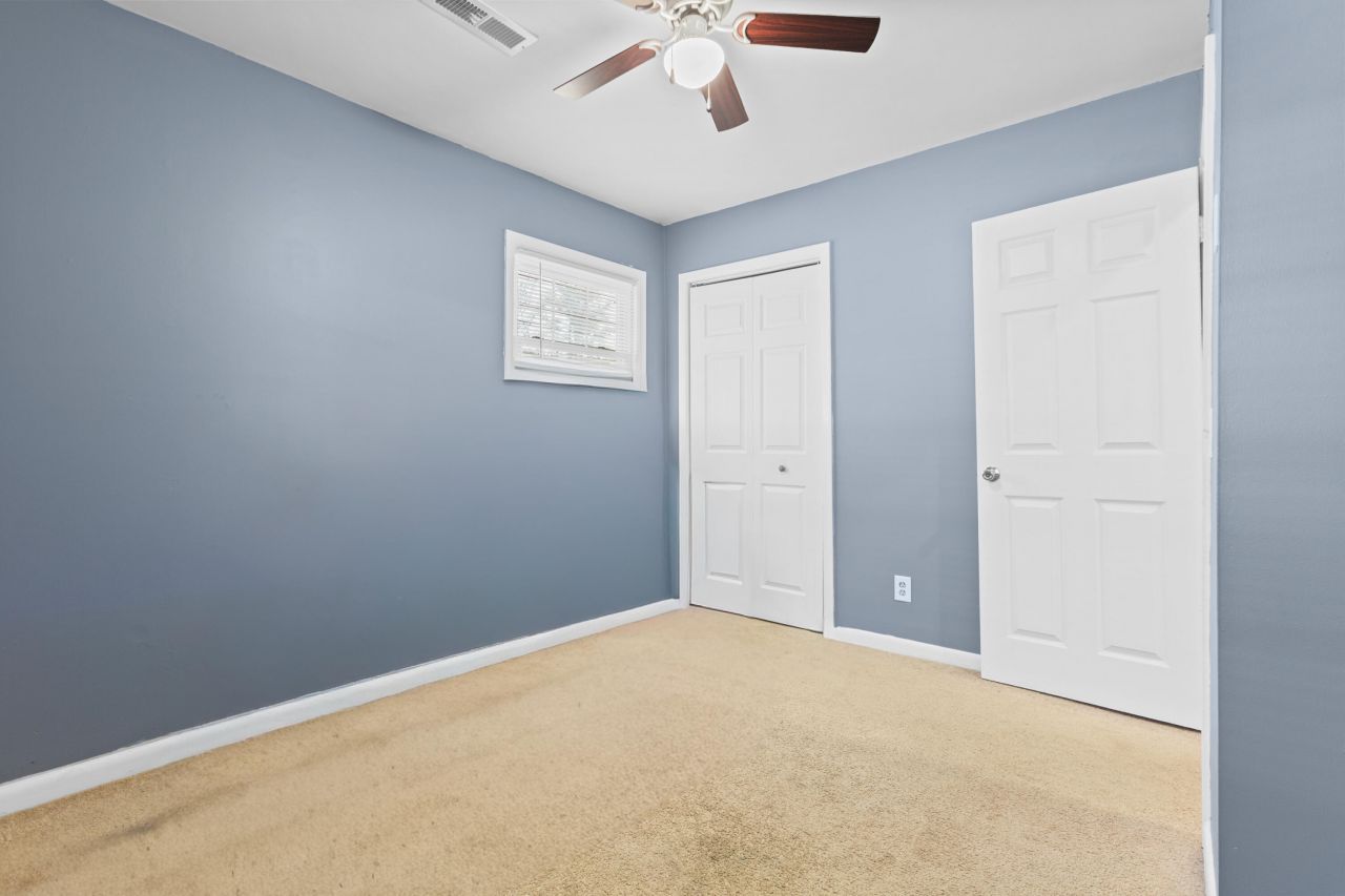 1009 Margaret Drive Photo 13