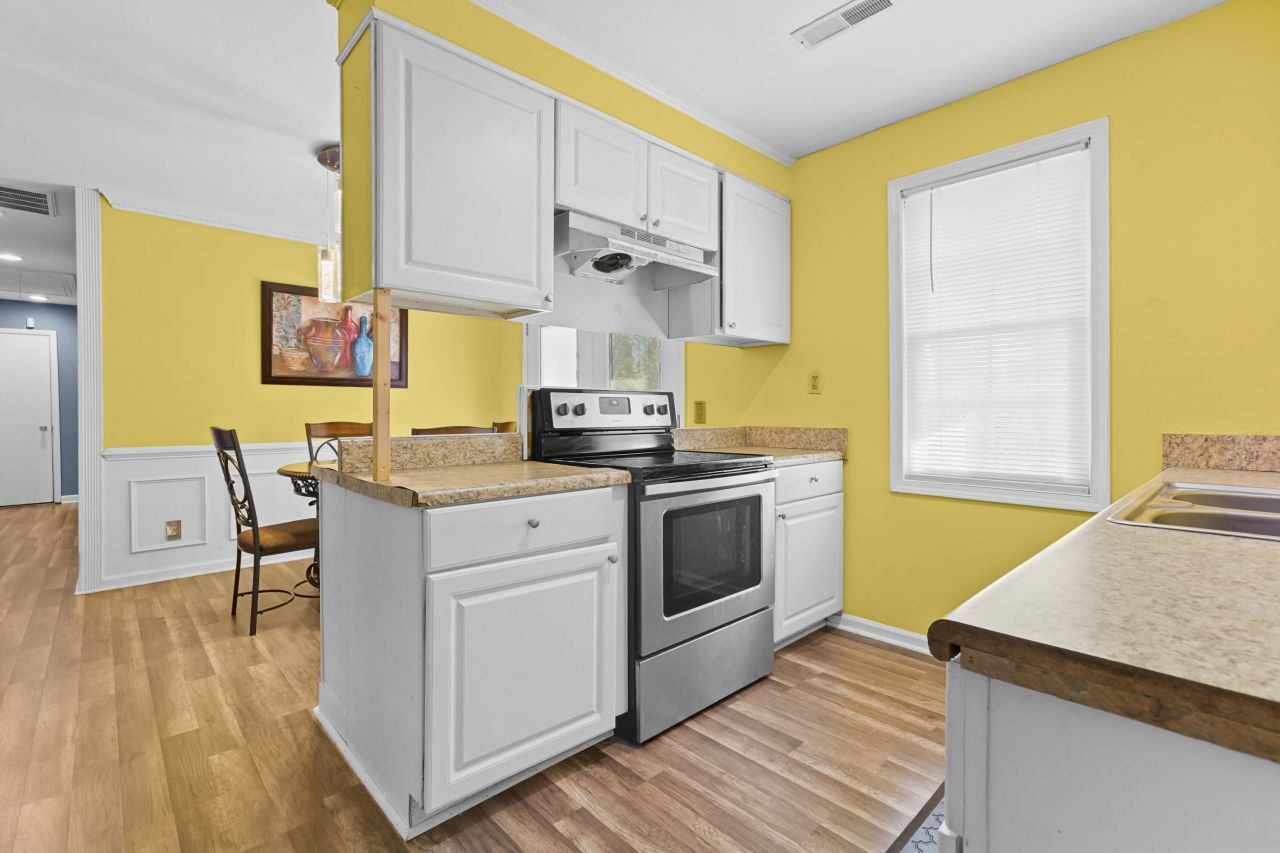 1009 Margaret Drive Photo 6