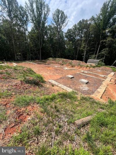 7114 Wolf Den Road, Fairfax Station, VA 22039 Main Photo