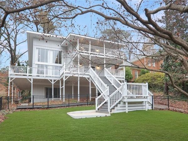 4146 Brookview Drive SE, Atlanta, GA 30339