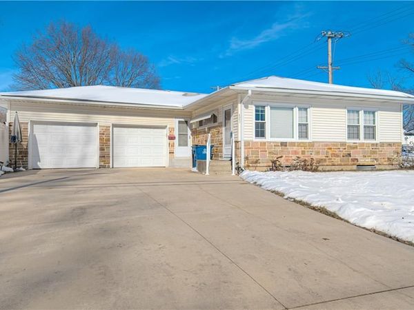 421 E Main Street, Odessa, MO 64076