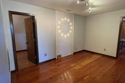 510 Mill Street photo 4