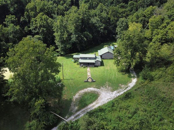 8100 Eaton Hollow Rd, Christiana, TN 37037