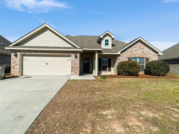 67 Coastal Oak , Hattiesburg, MS 39402