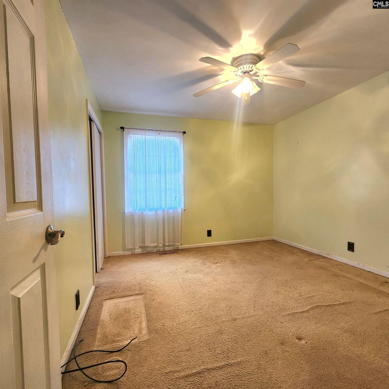 1290 Oaklane Drive  Photo 12