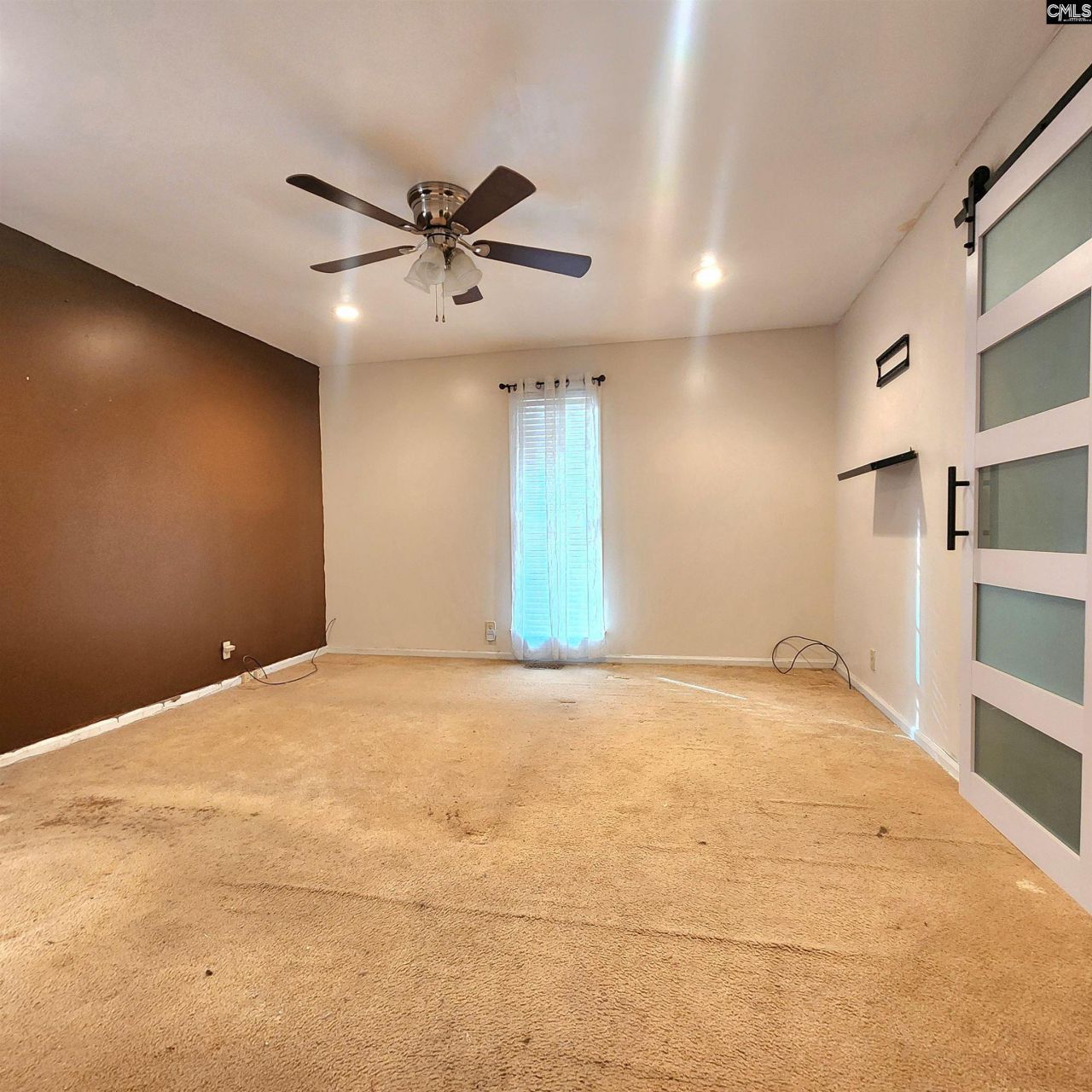 1290 Oaklane Drive  Photo 9