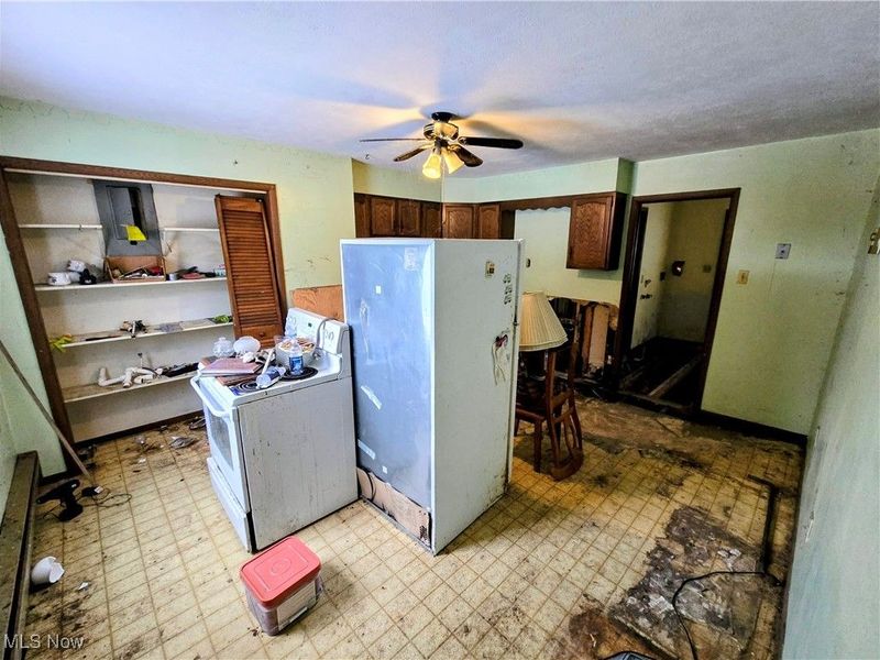 52125 E Center Street, Barton, OH 43950 Photo 4