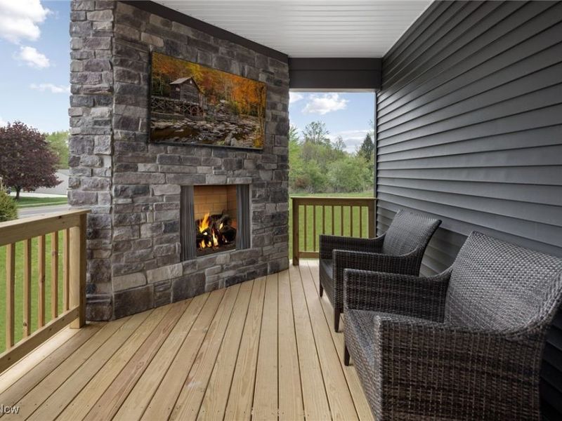 7824 Harley Hills Drive, North Royalton, OH 44133 Photo 11