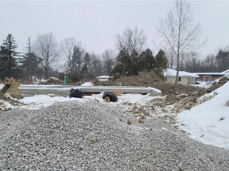 7824 Harley Hills Drive, North Royalton, OH 44133 Photo 17