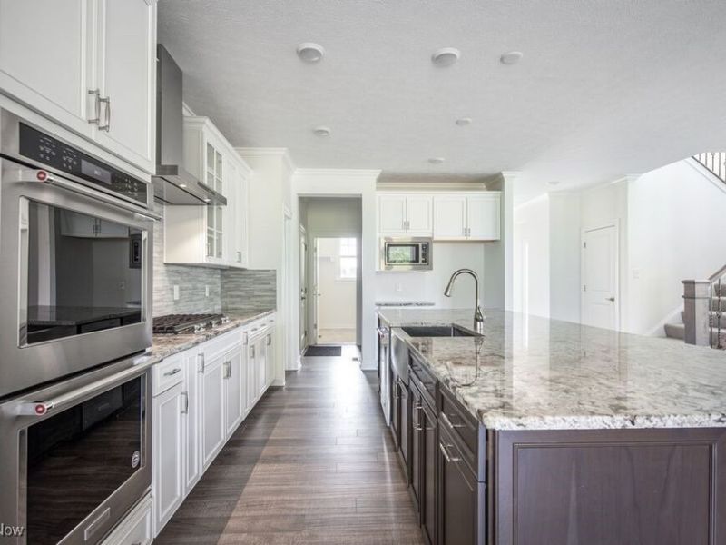 7824 Harley Hills Drive, North Royalton, OH 44133 Photo 23