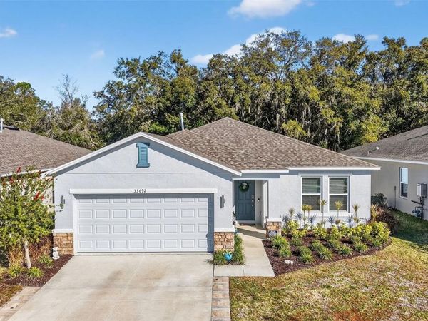 33692 SKY BLOSSOM CIRCLE, LEESBURG, FL 34788