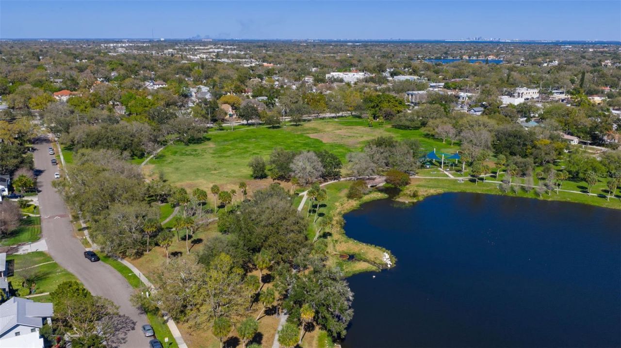 711 12th Avenue N, Saint Petersburg, FL 33701 Photo