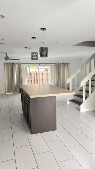 8191 NW 8th Manor, Unit 5, Plantation, FL 33324 Photo