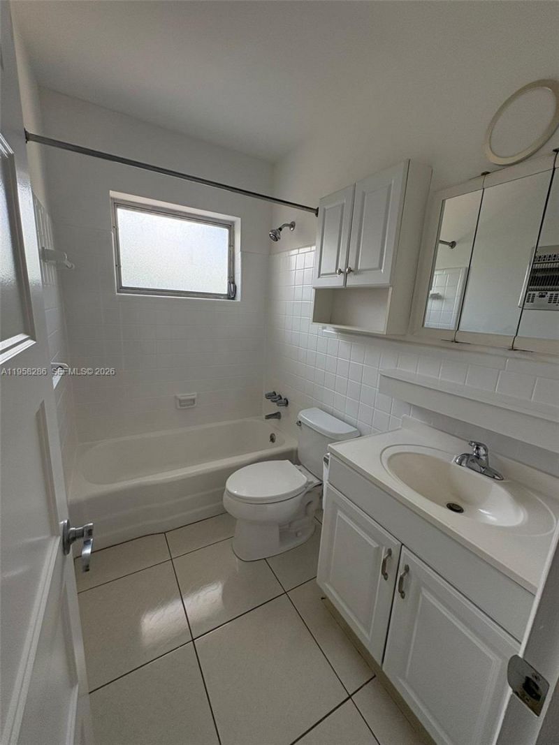 2222 Taylor St, Unit 12, Hollywood, FL 33020 Photo