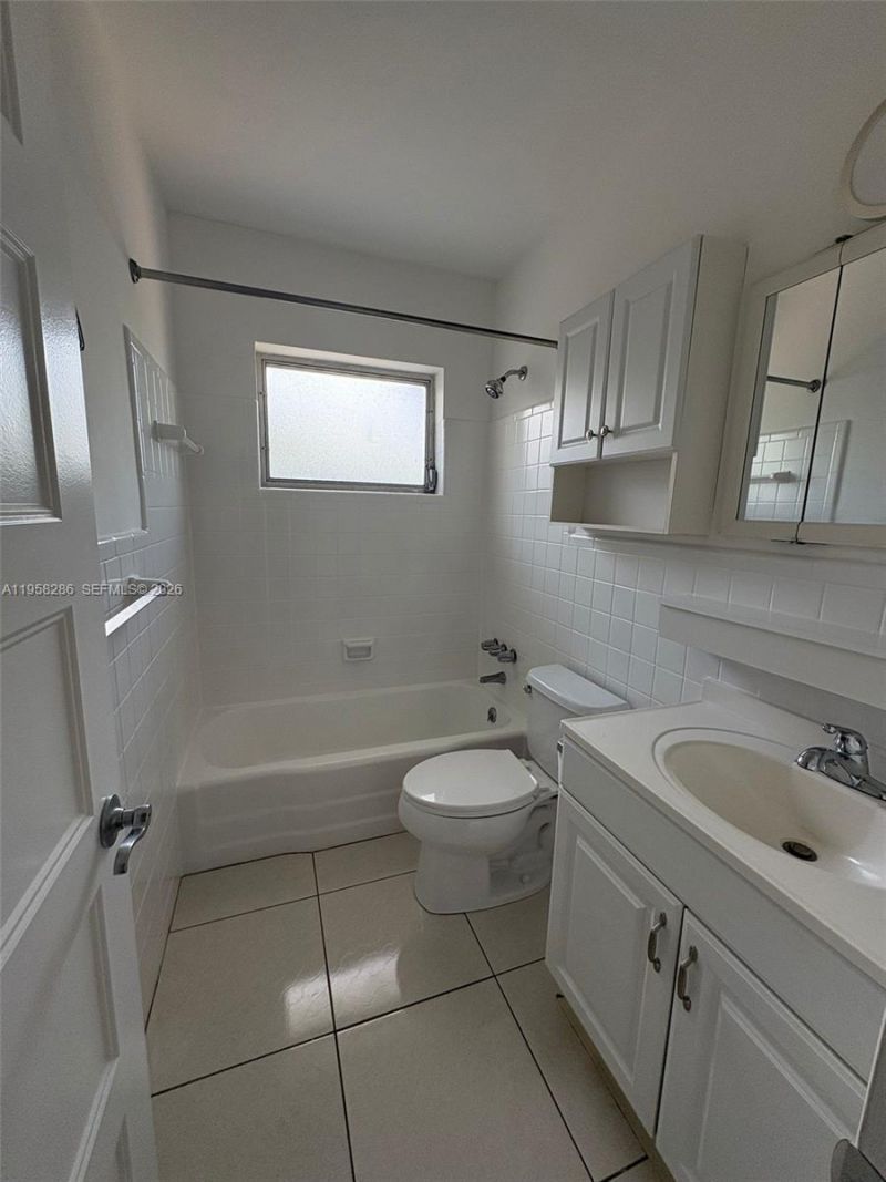 2222 Taylor St, Unit 12, Hollywood, FL 33020 Photo