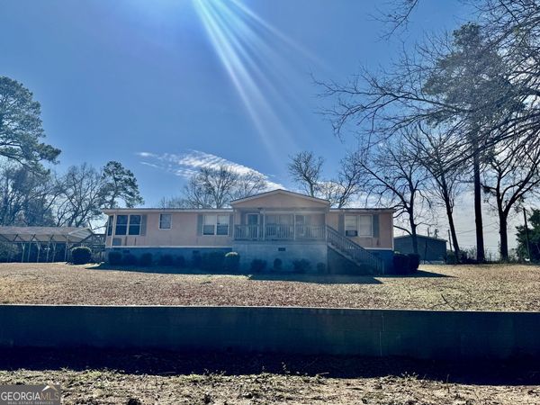 2211 New Cut Road, Byromville, GA 31007