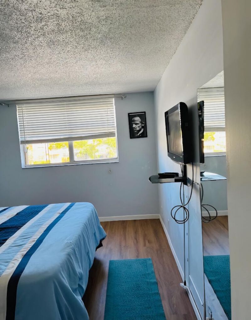 500 Executive Center Drive, Unit 3I, West Palm Beach, FL 33401 Photo