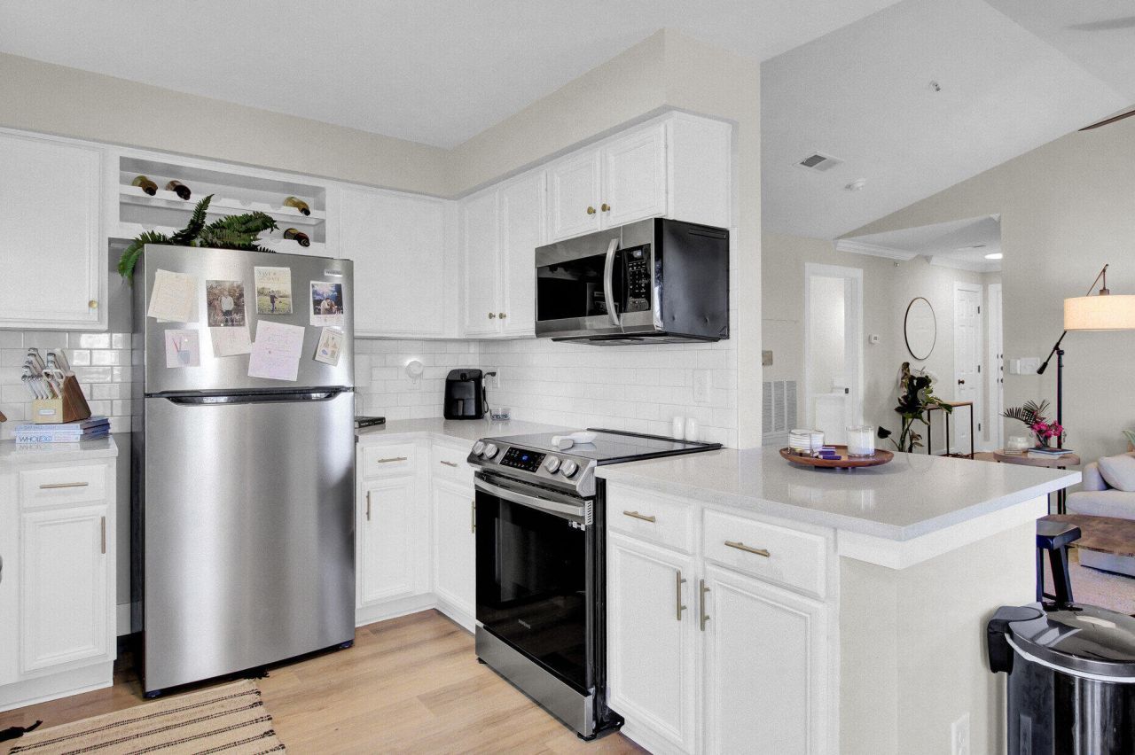 700 Daniel Ellis Drive Photo 10