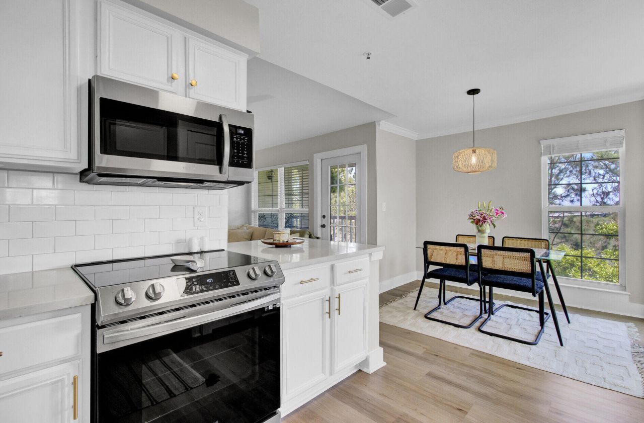 700 Daniel Ellis Drive Photo 12