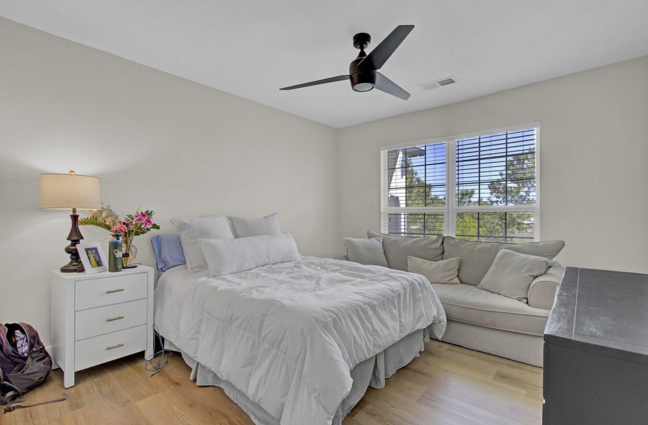 700 Daniel Ellis Drive Photo 16