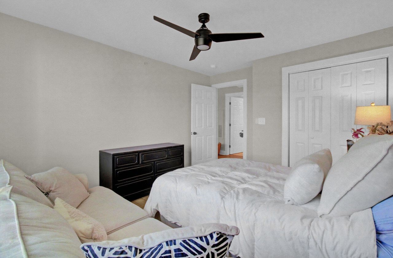 700 Daniel Ellis Drive Photo 17