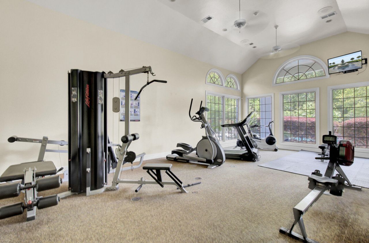 700 Daniel Ellis Drive Photo 36