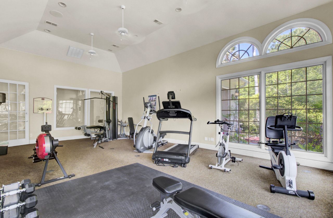 700 Daniel Ellis Drive Photo 39