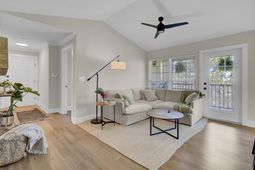 700 Daniel Ellis Drive photo 4