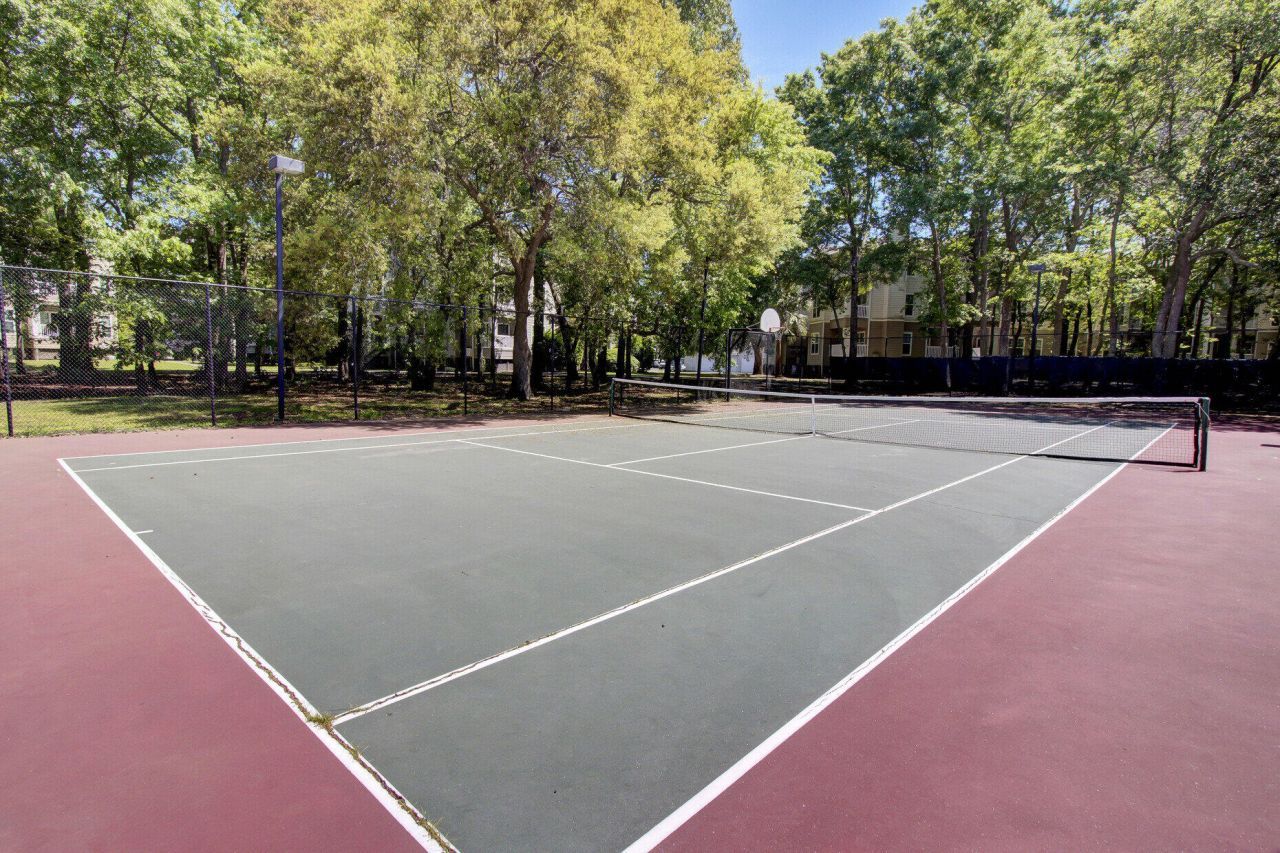 700 Daniel Ellis Drive Photo 40