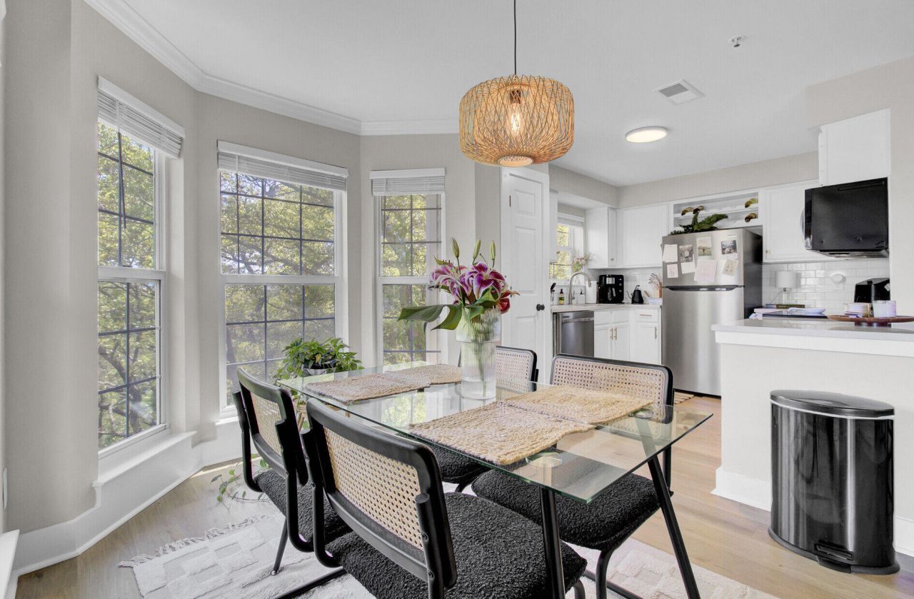 700 Daniel Ellis Drive Photo 8