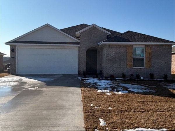 3061 Laredo Lane, Centerton, AR 72719