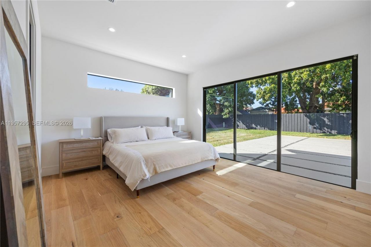 8765 SW 175th St , Palmetto Bay, FL 33157 Photo