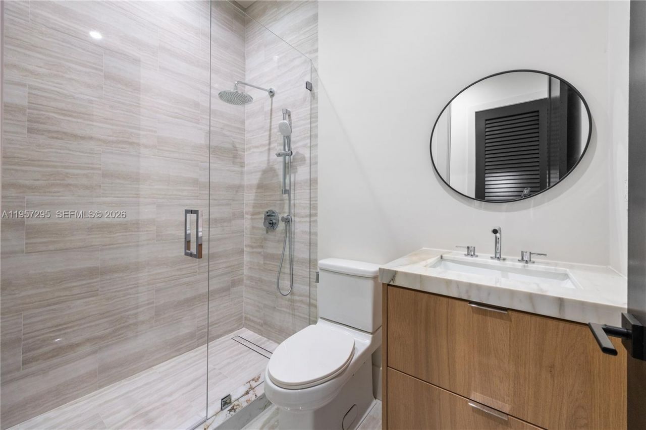 8765 SW 175th St , Palmetto Bay, FL 33157 Photo