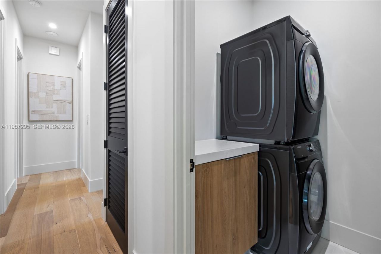 8765 SW 175th St , Palmetto Bay, FL 33157 Photo