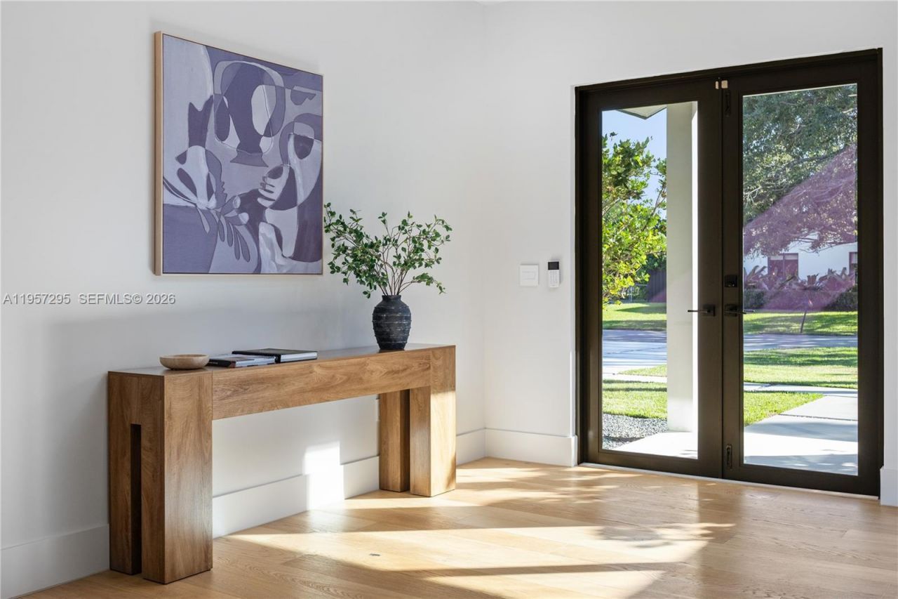 8765 SW 175th St , Palmetto Bay, FL 33157 Photo