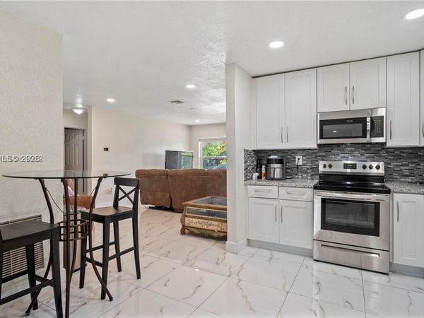 19458 NW 28th Pl, Miami Gardens, FL 33056