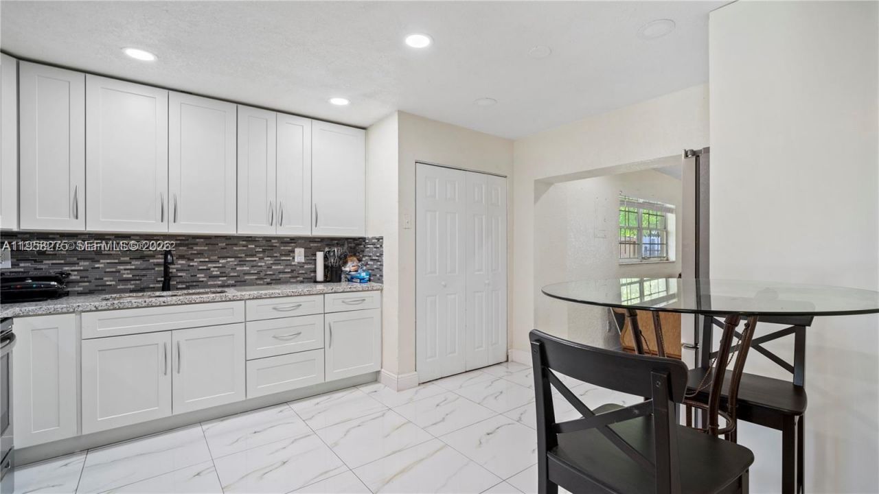 19458 NW 28th Pl, Miami Gardens, FL 33056 Photo