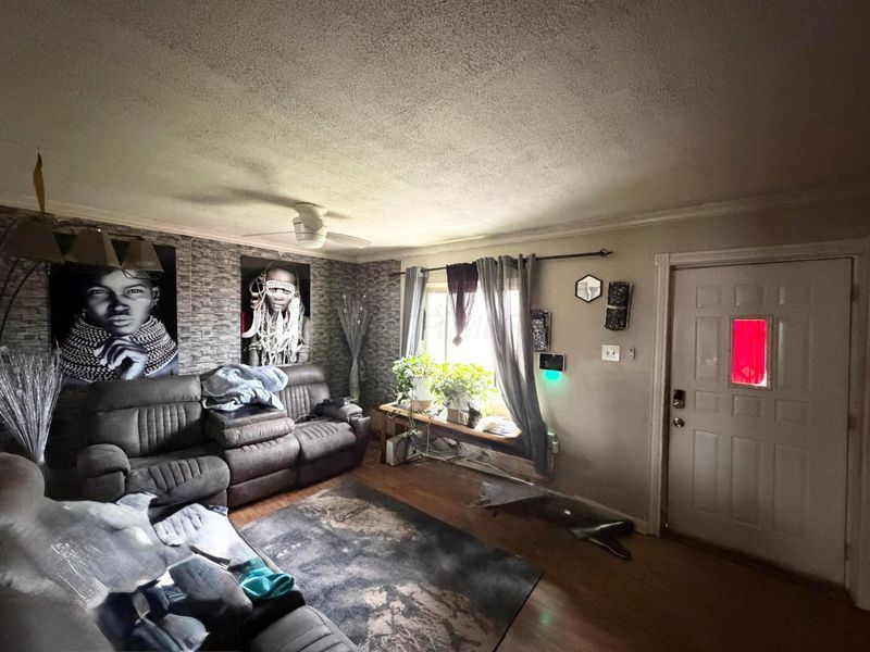 1249 Evergreen Road, Columbus, OH 43207 Photo 3