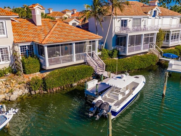 5465 E Harbor Village Drive, Vero Beach, FL 32967