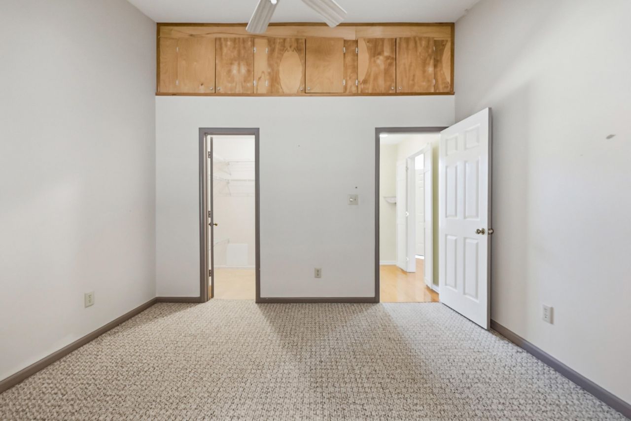 667 Bluebird Ln. Photo 36