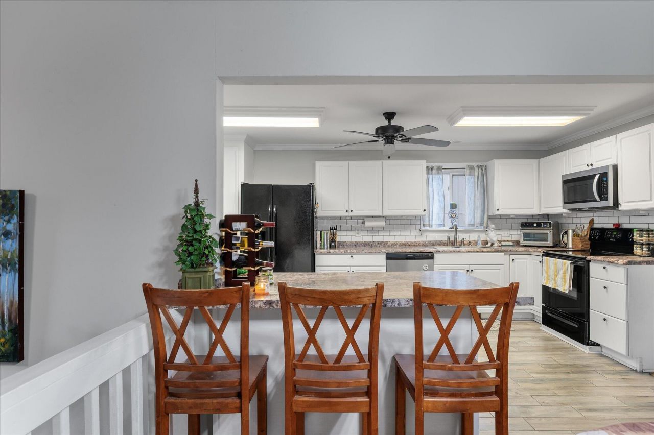 123 Lancer Drive Photo 12